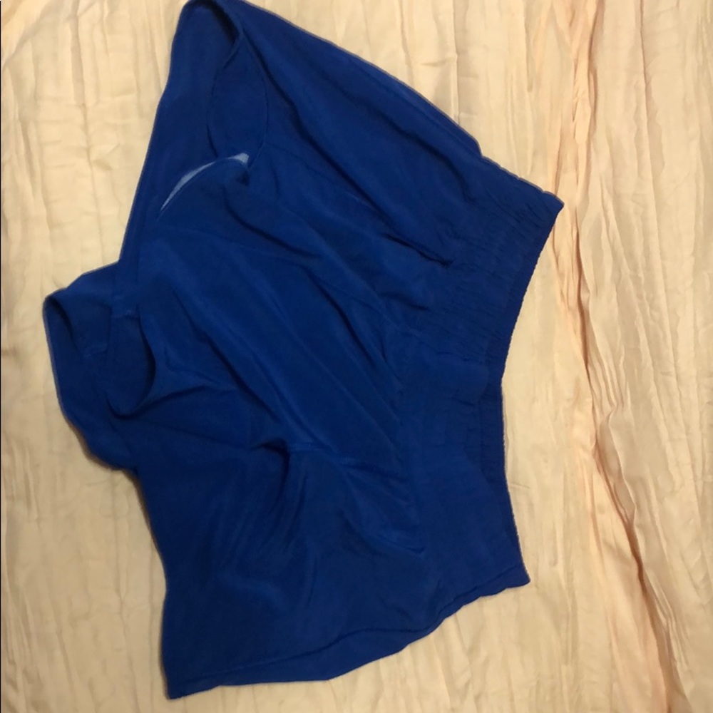 Rare jet stream Blue Hotty Hot Short 4” inseam